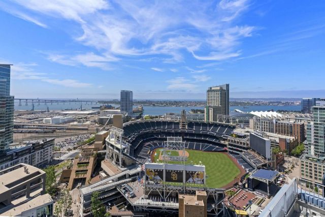 321 10th Ave. 2208, San Diego, CA 92101
