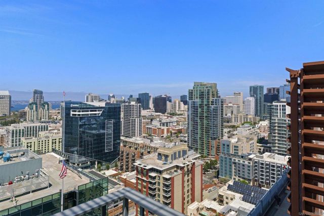 321 10th Ave. 2208, San Diego, CA 92101