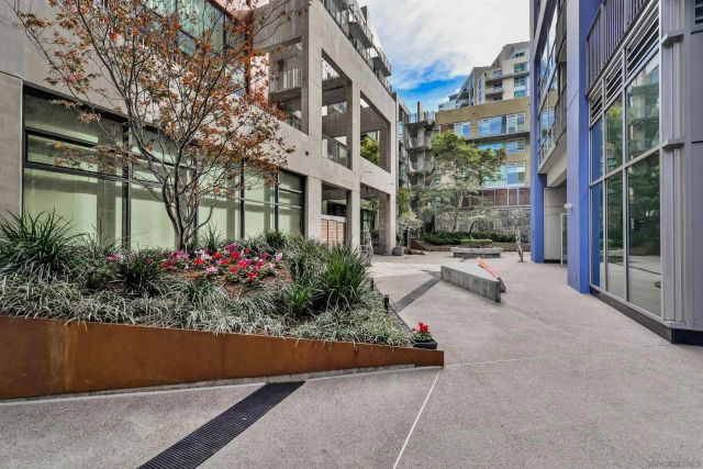 321 10th Ave. 2208, San Diego, CA 92101