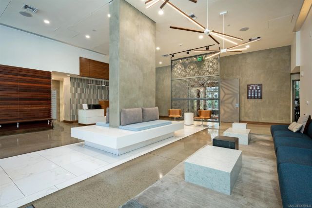 321 10th Ave. 2208, San Diego, CA 92101