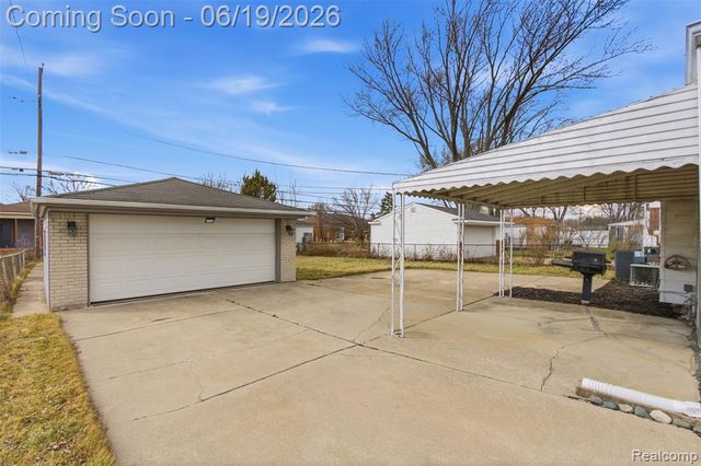 25317 Wagner Avenue, Warren, MI 48089