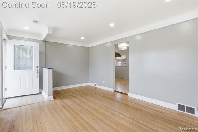 25317 Wagner Avenue, Warren, MI 48089