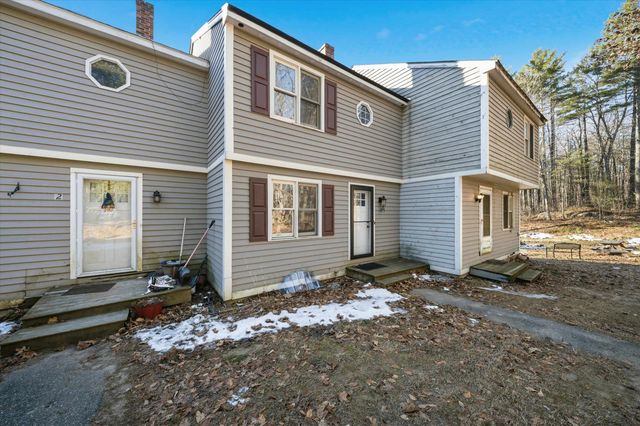 24 Etta Ln Unit 3, Weare, NH 03281
