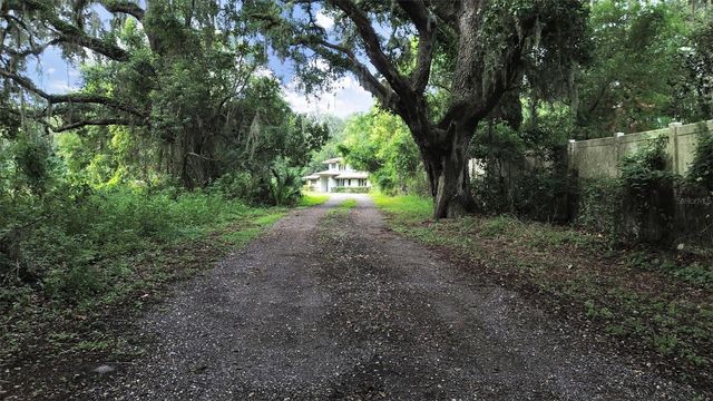 1729 FATS LANE, Seffner, FL 33584