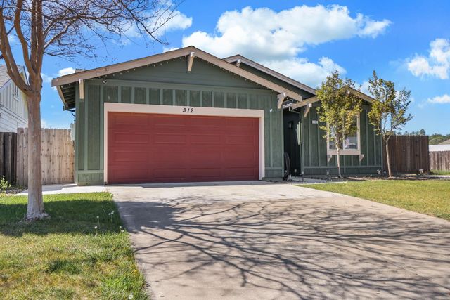 312 Copper Crest Dr, Copperopolis, CA 95228
