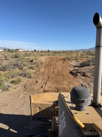 Lot B N Bibo Road, Golden Valley, AZ 86413