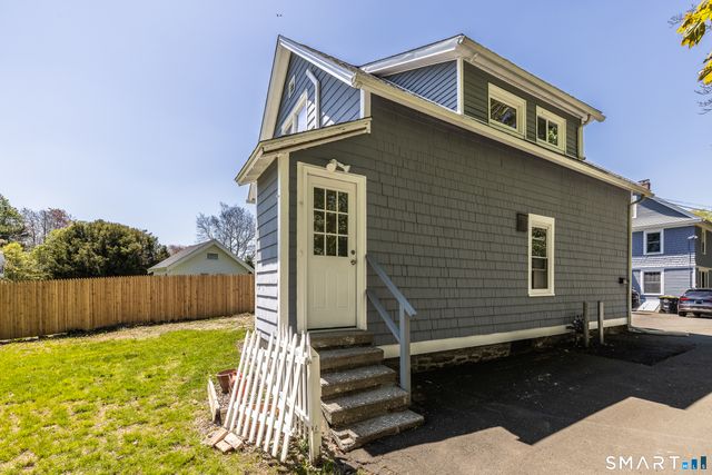 47 North Street, Milford, CT 06460