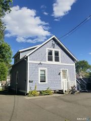 47 North Street, Milford, CT 06460