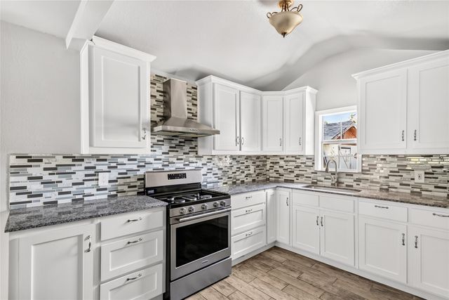4319 Glenhaven Boulevard, Dallas, TX 75211