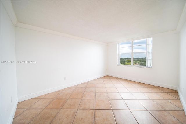 13120 SW 92nd Ave B-PH6, Miami, FL 33176