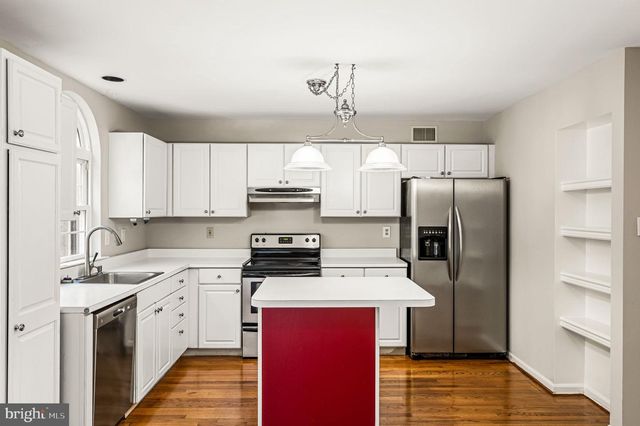 2408 MALLARD LN, Downingtown, PA 19335