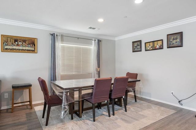 434 W Fruitvale Avenue, Hemet, CA 92543