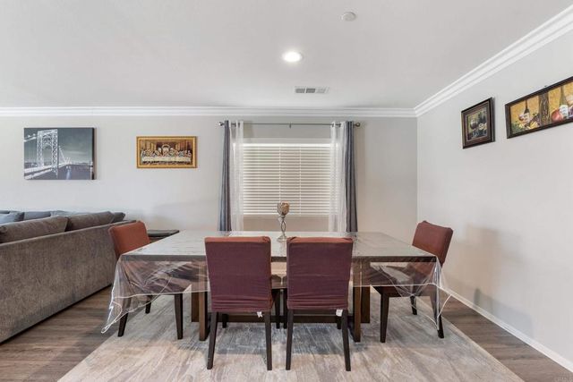434 W Fruitvale Avenue, Hemet, CA 92543
