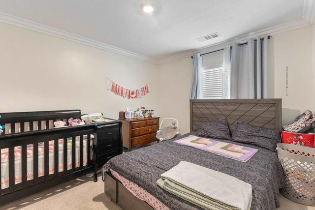 434 W Fruitvale Avenue, Hemet, CA 92543