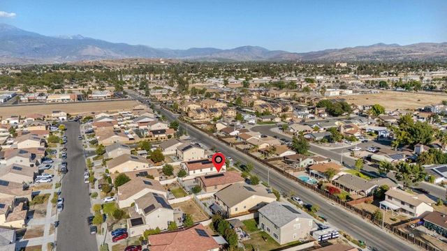 434 W Fruitvale Avenue, Hemet, CA 92543