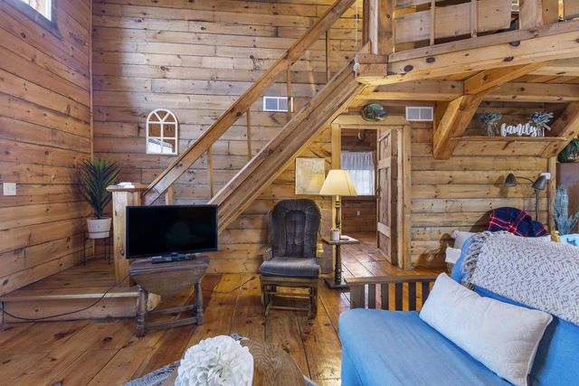 24860 Keysville Ridge, Richland Center, WI 53581