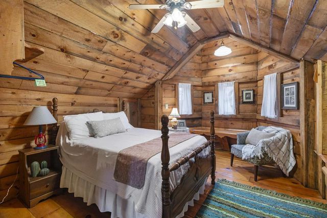 24860 Keysville Ridge, Richland Center, WI 53581