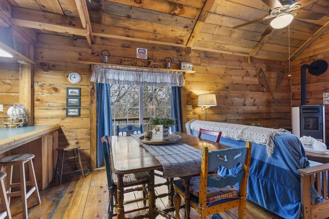 24860 Keysville Ridge, Richland Center, WI 53581