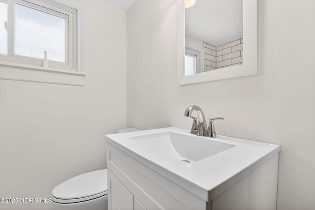 1010 Walnut Street, Perrysburg, OH 43551