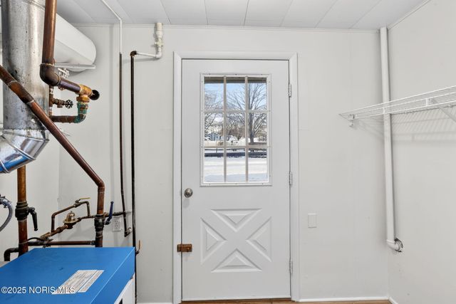 1010 Walnut Street, Perrysburg, OH 43551