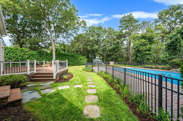 32 Annandale Road, Commack, NY 11725