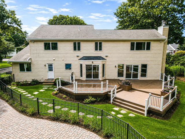 32 Annandale Road, Commack, NY 11725