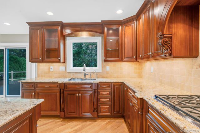 32 Annandale Road, Commack, NY 11725
