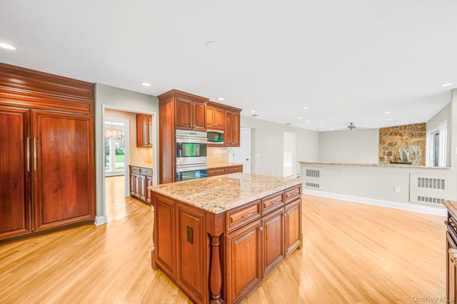 32 Annandale Road, Commack, NY 11725