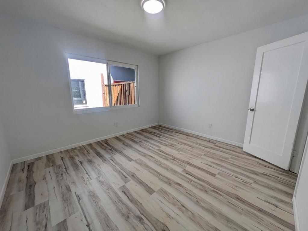 Image 21 of property listing at 194 S 24th Street, San Jose, CA 95116