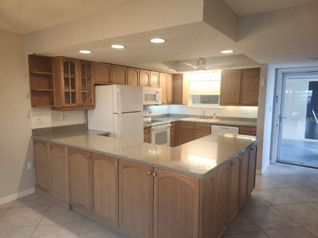 4660 MARINE PARKWAY 304, New Port Richey, FL 34652
