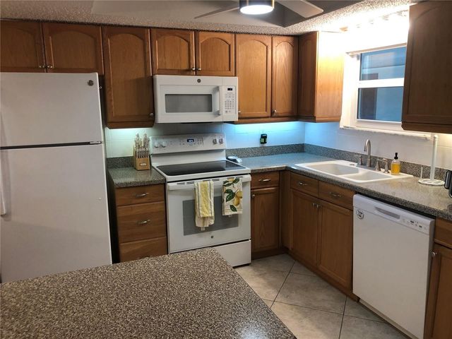4660 MARINE PARKWAY 304, New Port Richey, FL 34652