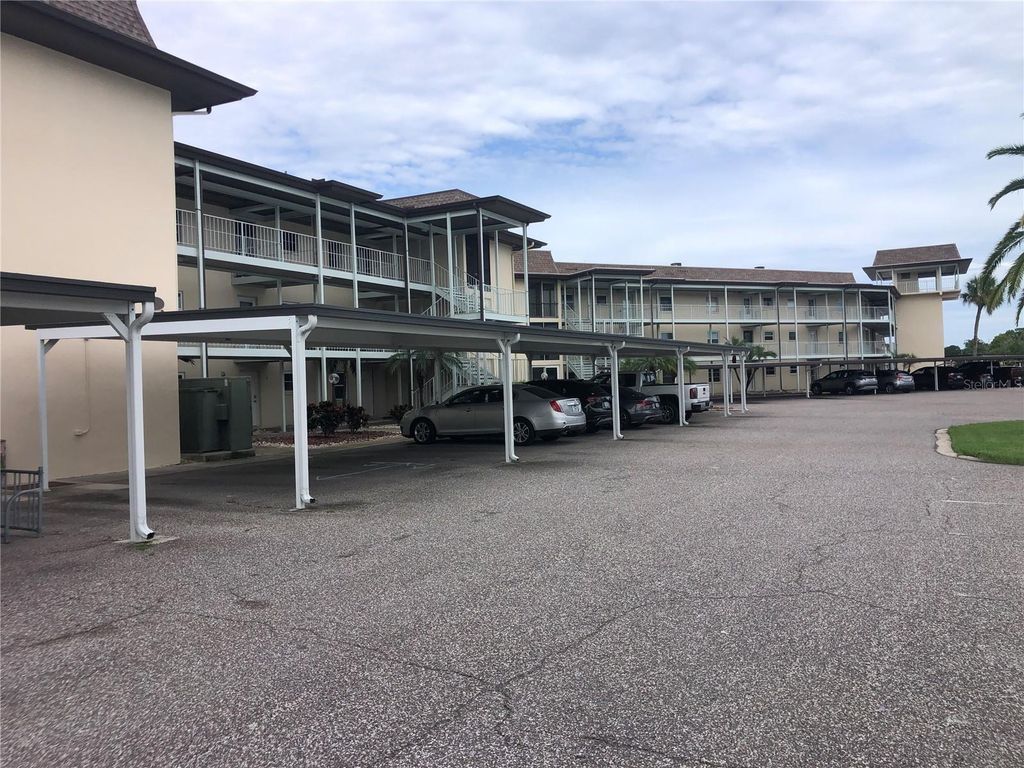 4660 MARINE PARKWAY 304, New Port Richey, FL 34652
