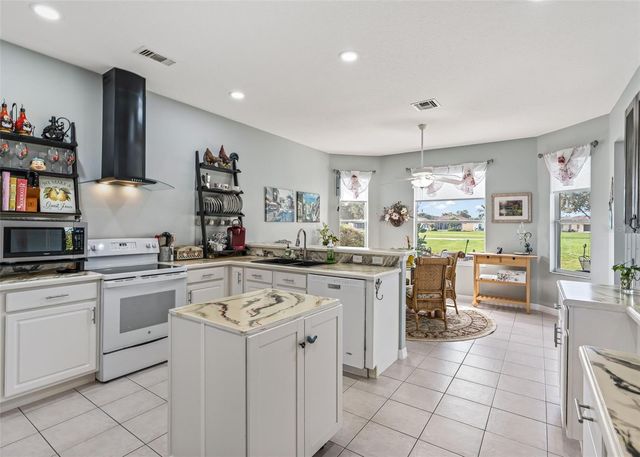 402 GRAND VISTA TRAIL, Leesburg, FL 34748