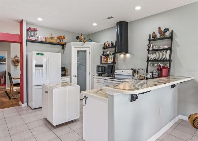 402 GRAND VISTA TRAIL, Leesburg, FL 34748