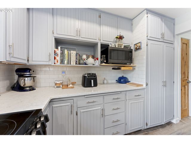 89042 W RANDOLPH Ln, Bandon, OR 97411