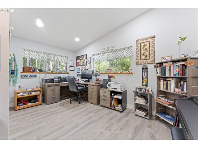 89042 W RANDOLPH Ln, Bandon, OR 97411