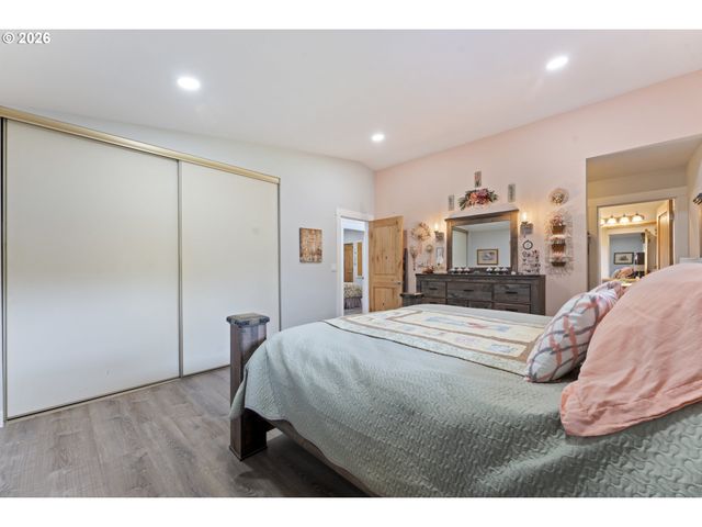 89042 W RANDOLPH Ln, Bandon, OR 97411