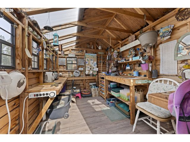 89042 W RANDOLPH Ln, Bandon, OR 97411