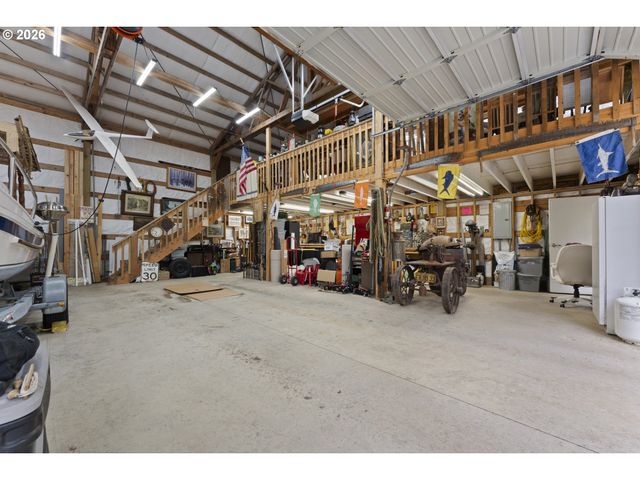 89042 W RANDOLPH Ln, Bandon, OR 97411