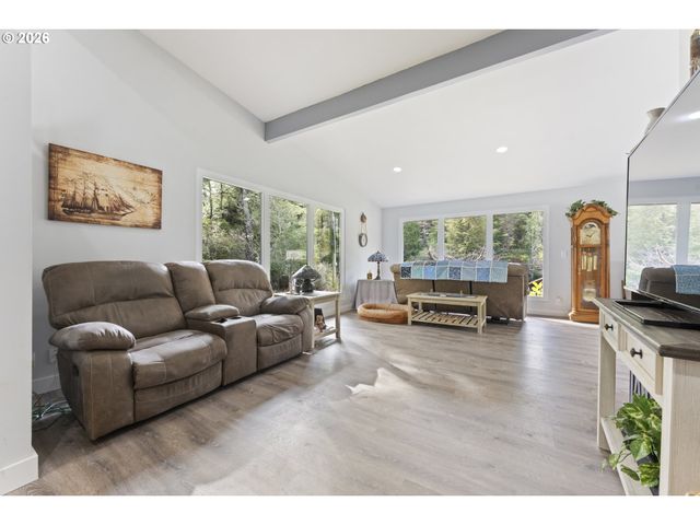 89042 W RANDOLPH Ln, Bandon, OR 97411