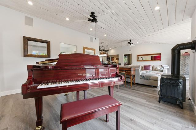 4405 Silverado Trl, Calistoga, CA 94515