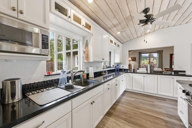 4405 Silverado Trl, Calistoga, CA 94515