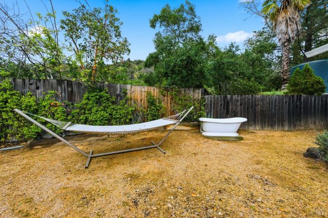 4405 Silverado Trl, Calistoga, CA 94515