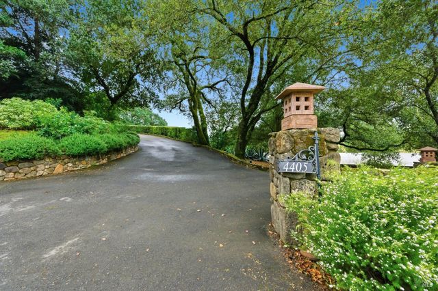 4405 Silverado Trl, Calistoga, CA 94515