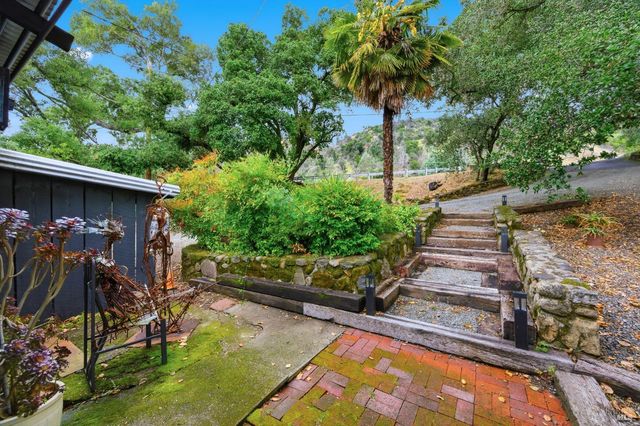4405 Silverado Trl, Calistoga, CA 94515