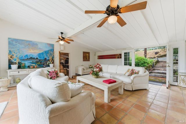 4405 Silverado Trl, Calistoga, CA 94515