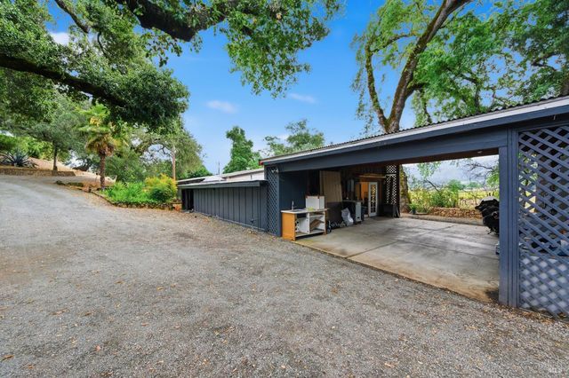 4405 Silverado Trl, Calistoga, CA 94515