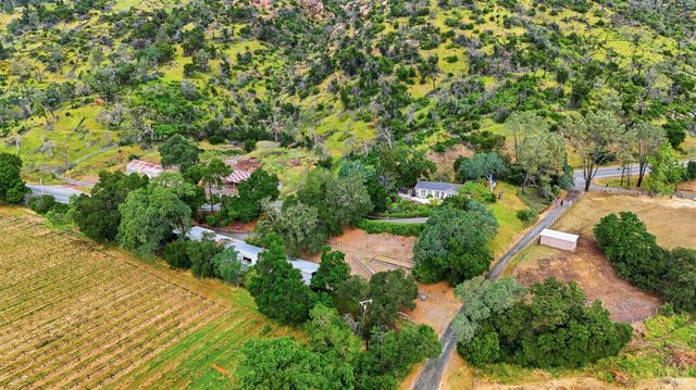 4405 Silverado Trl, Calistoga, CA 94515