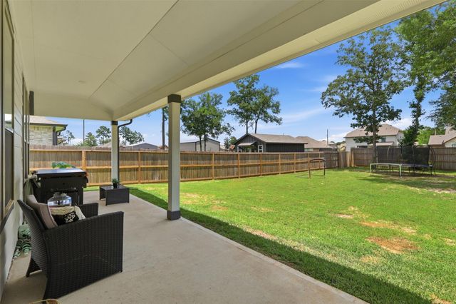 6310 Fawn Path Drive, Conroe, TX 77303