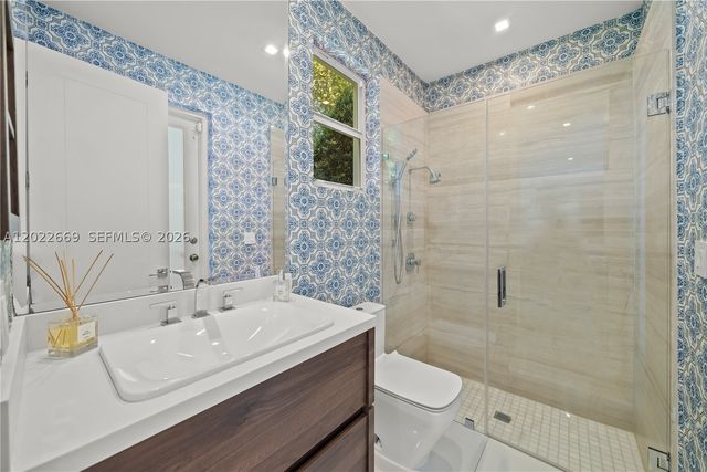 5700 SW 86th St, South Miami, FL 33143